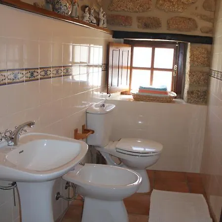 Casa Do Balcao * Castelo Novo