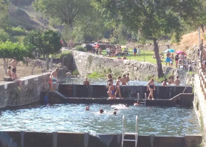 Casa Do Balcao بيت للعطل *